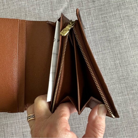 Louis Vuitton Womens Brown Monogram Canvas Leather Wallet Authentic - Picture 9 of 13